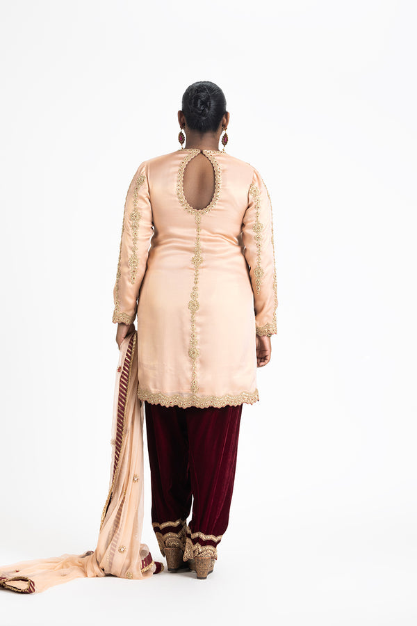 PEACH KURTA WITH MAROON VELVET
