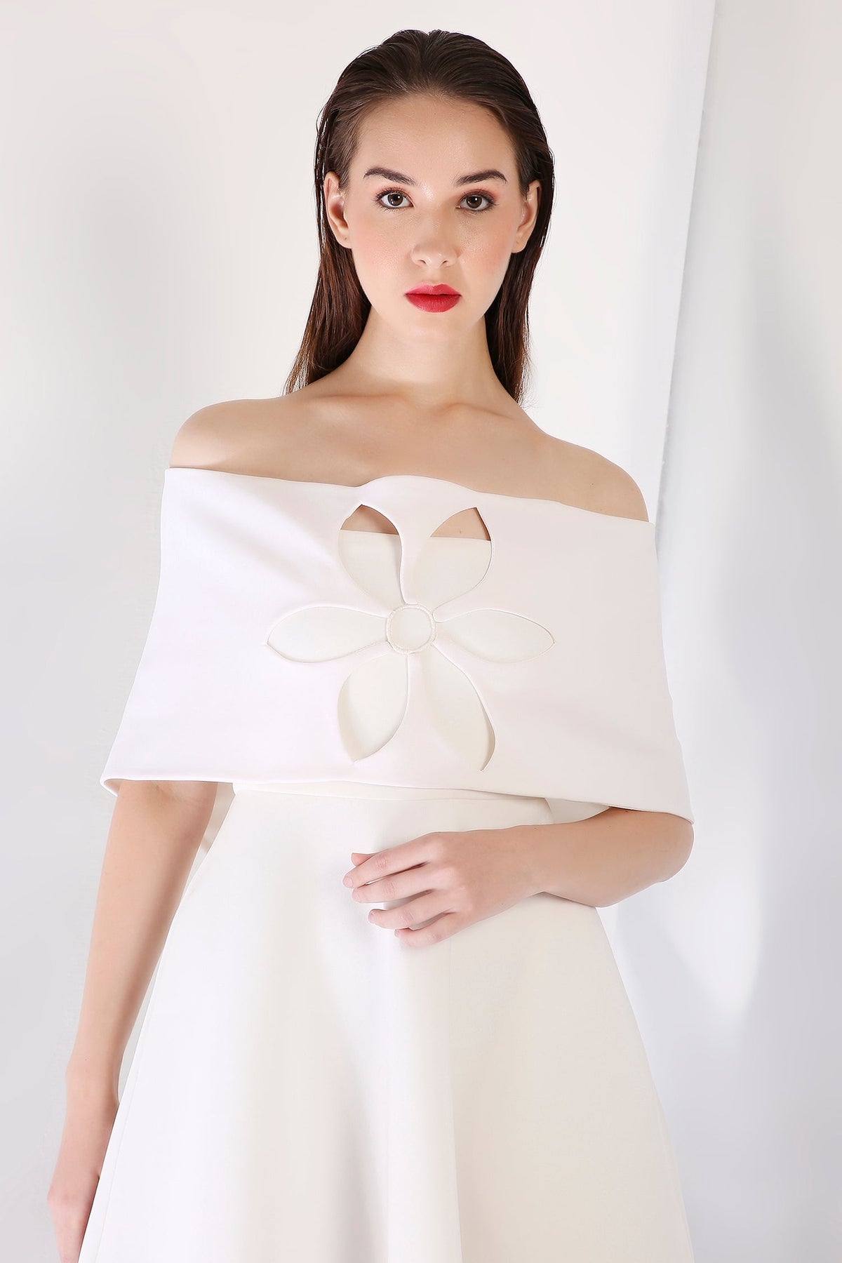 Gaia + Daffodil Wrap