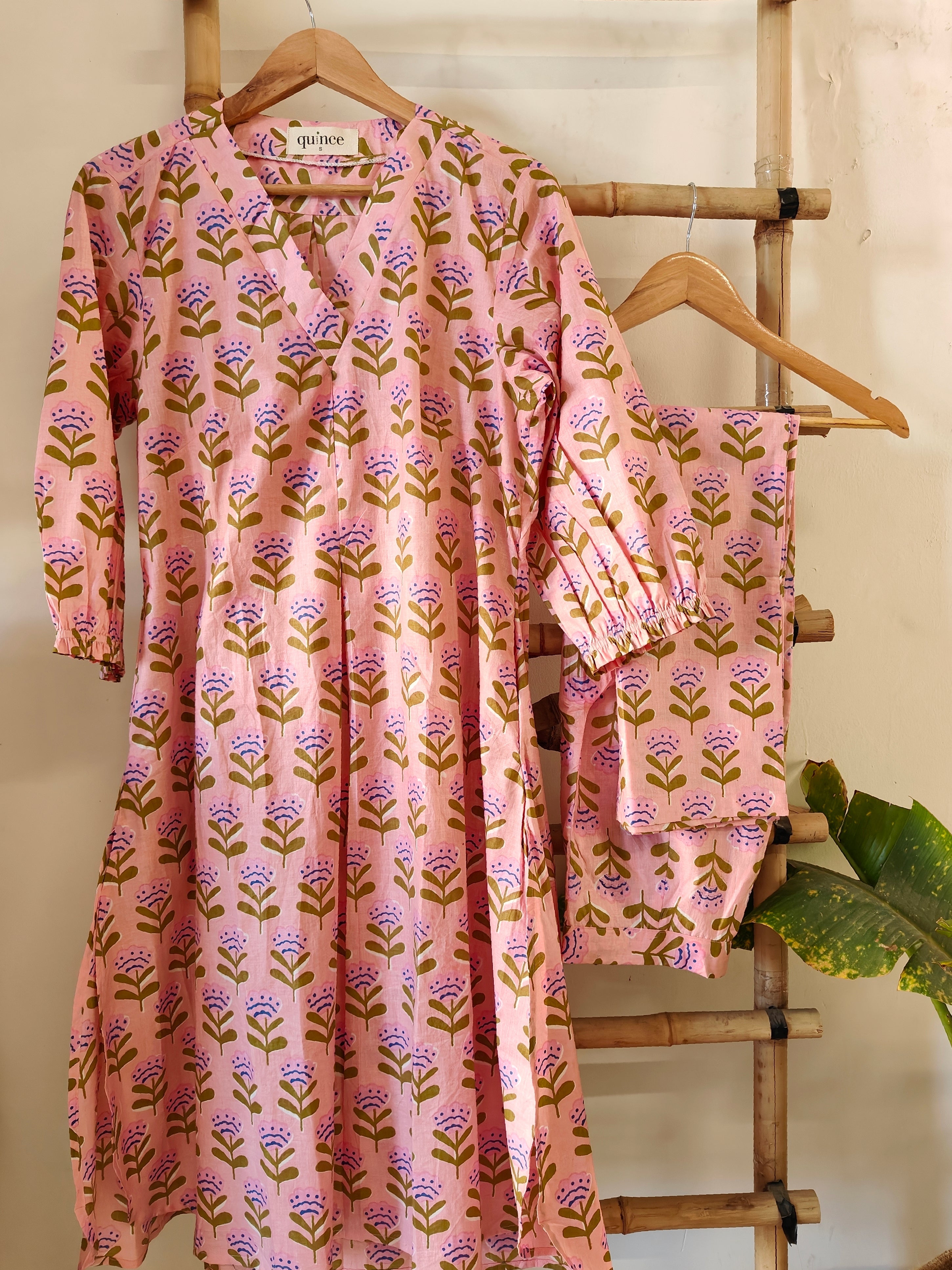 Pink Posies Kurta Set (Set of 2)