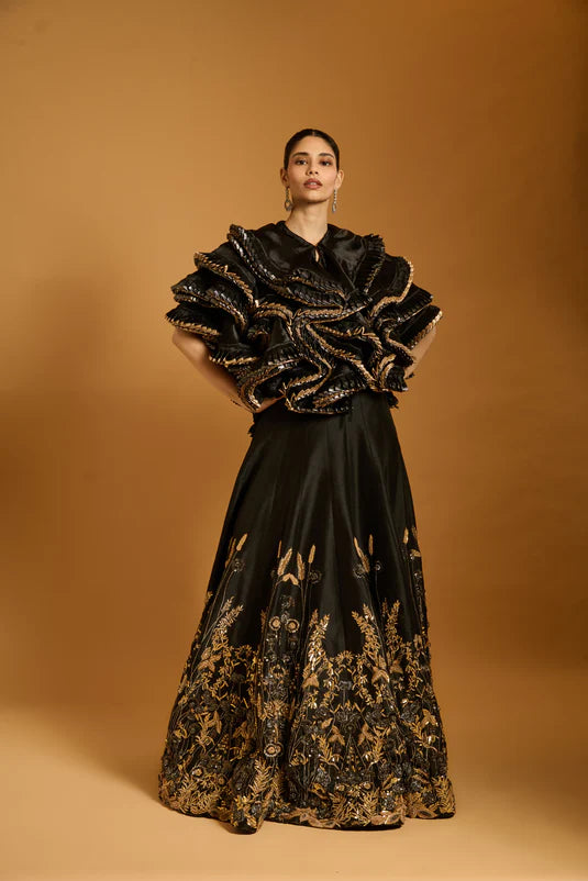 Trifecta black farmstead lehenga
