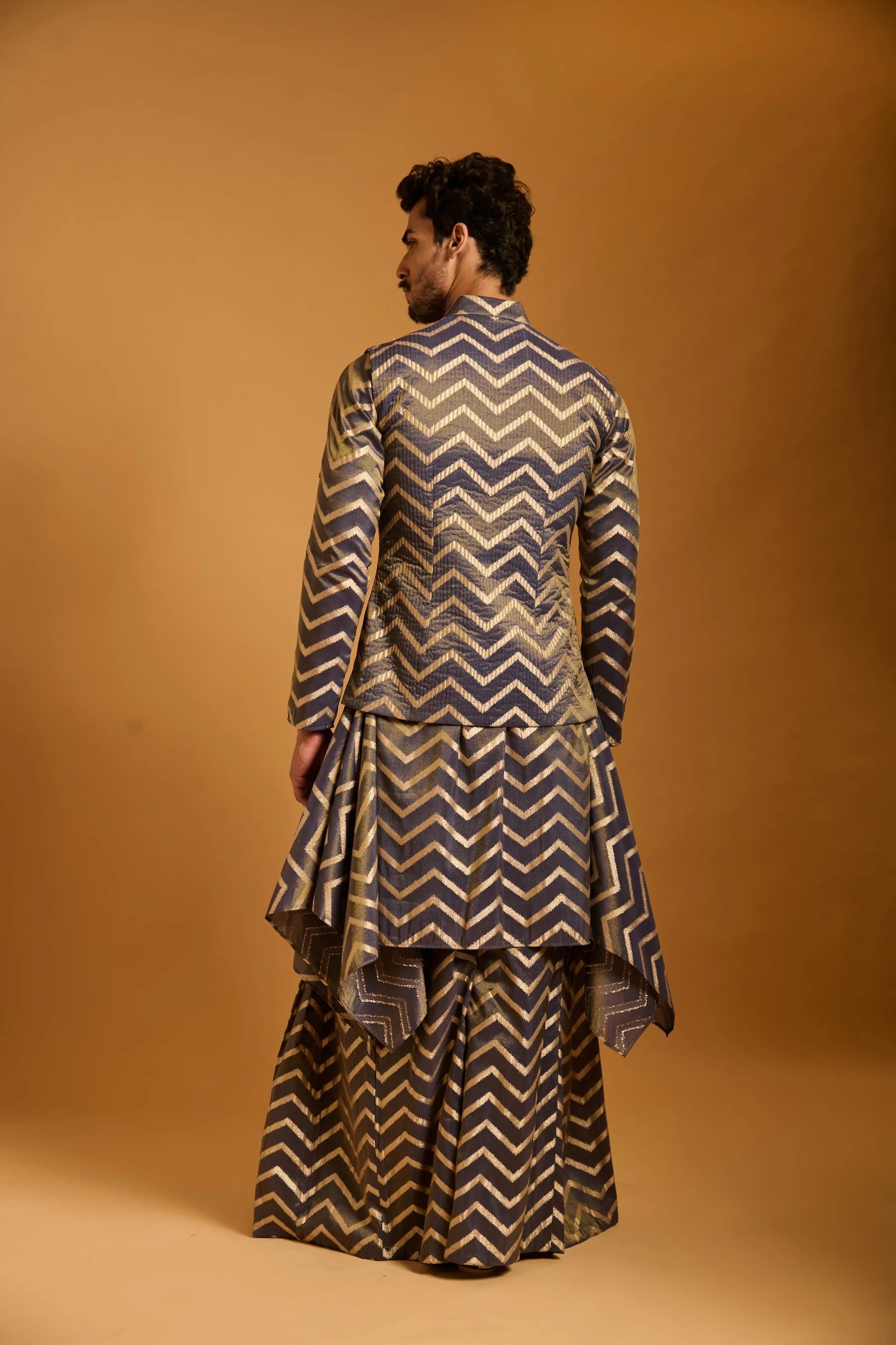 Trifecta charcoal chevron bandi set