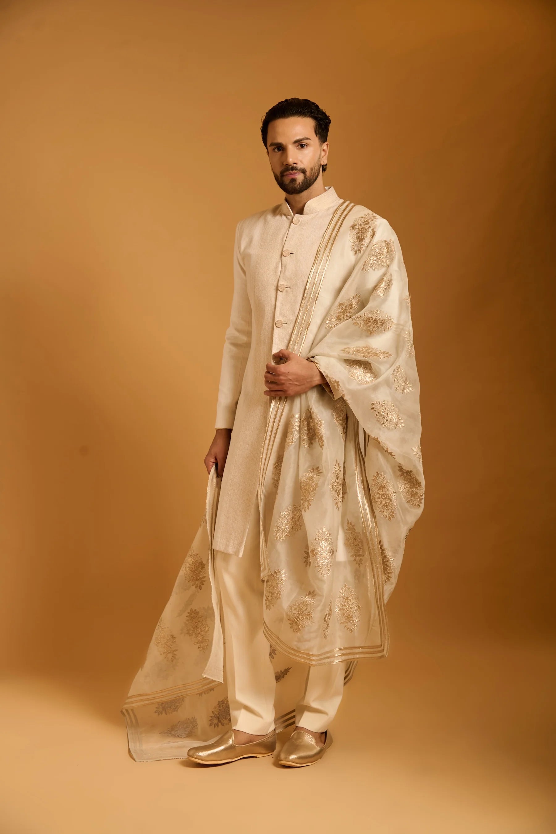 Trifecta ivory top stitch dupatta sherwani