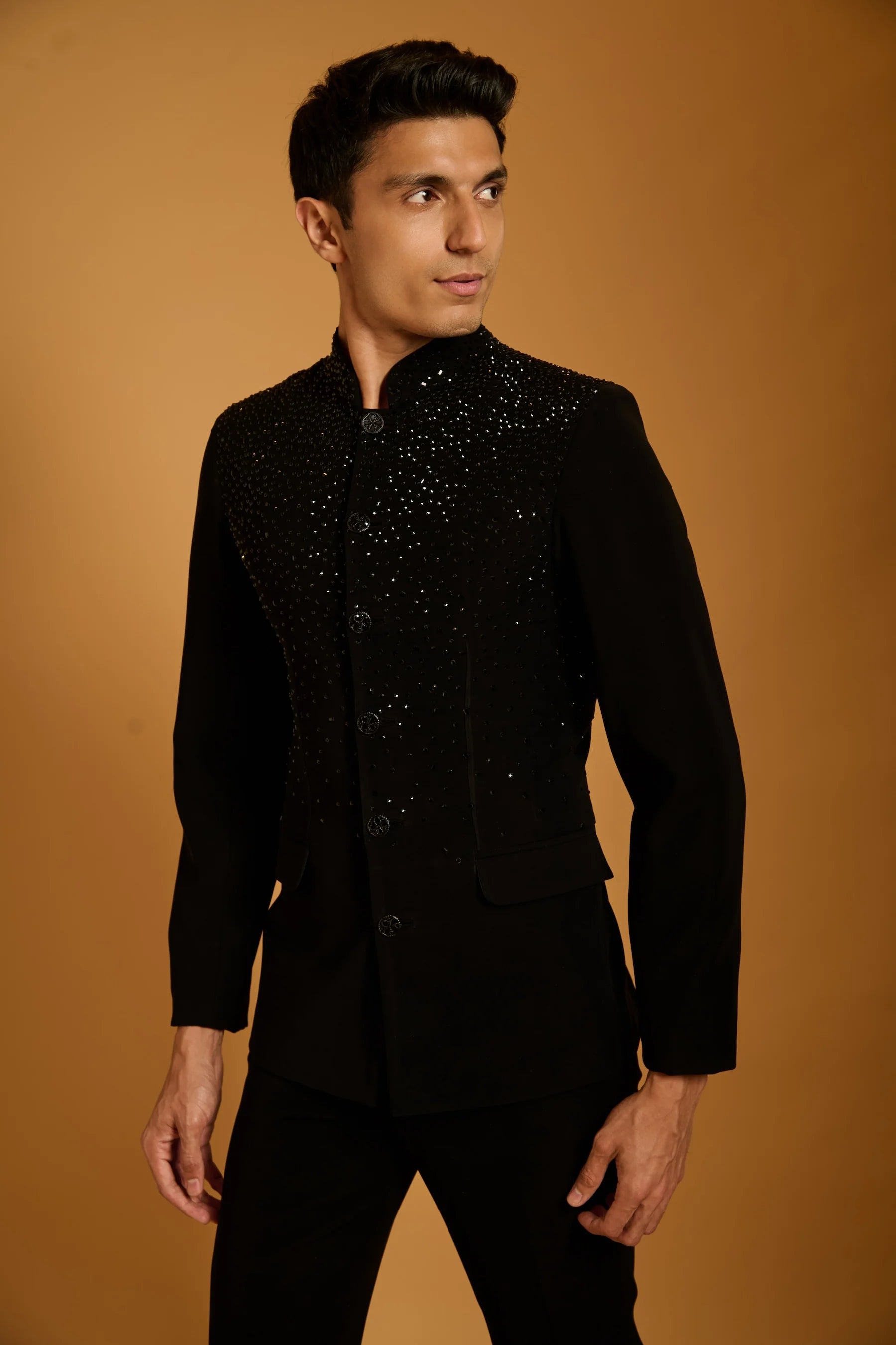 Trifecta black crystal bandh gala