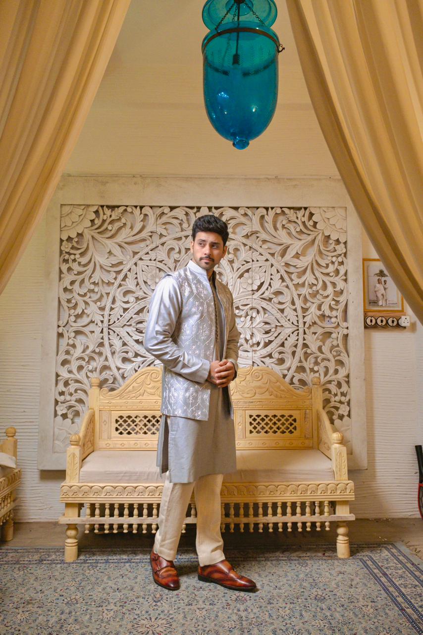 Half Jacket Kurta Set